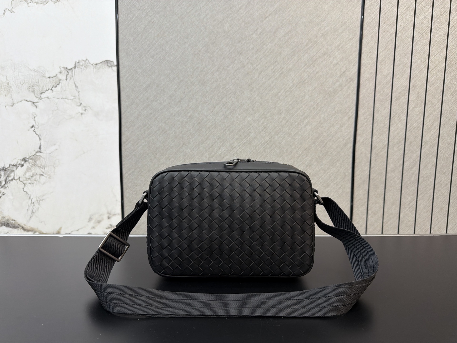 ボッテガ・ヴェネタ「Bottega Veneta」ショルダーバッグ