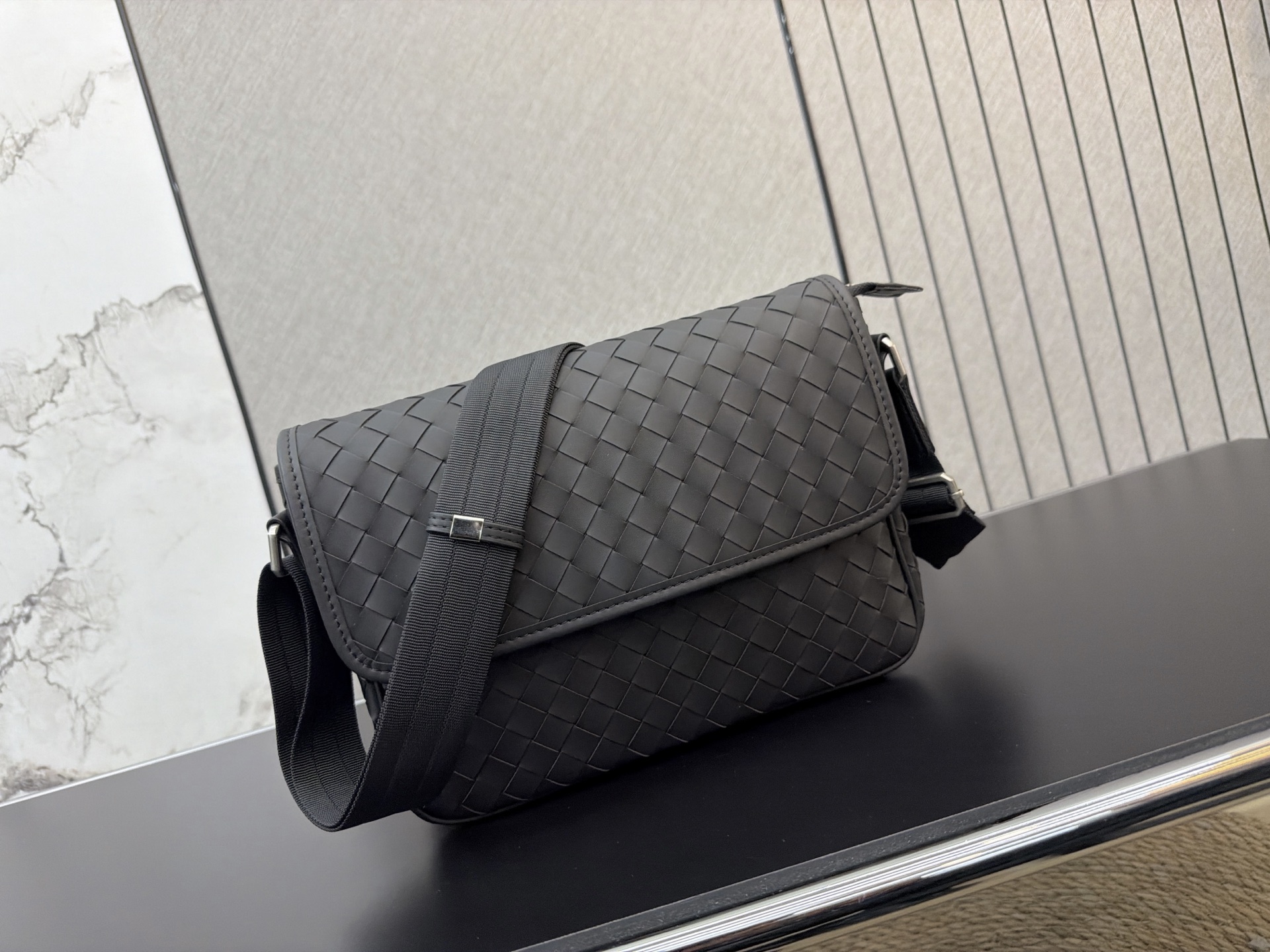 ボッテガ・ヴェネタ「Bottega Veneta」ショルダーバッグ