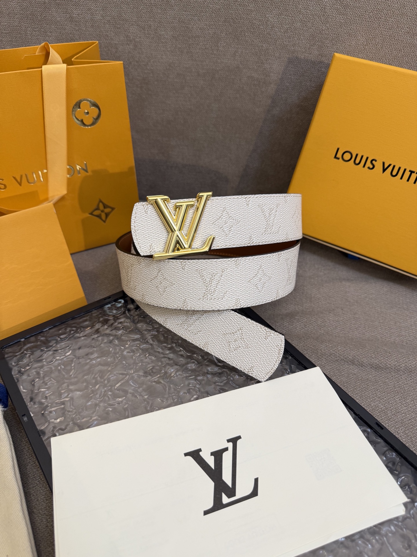  ルイ・ヴィトン「Louis Vuitton」ベルト