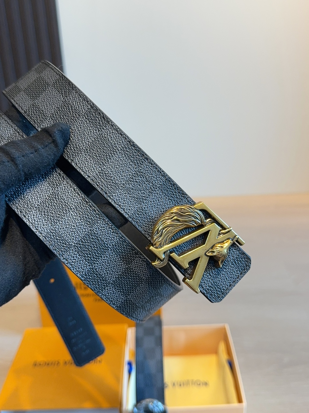 ルイ・ヴィトン「Louis Vuitton」ベルト – Luxury Fashion Trends