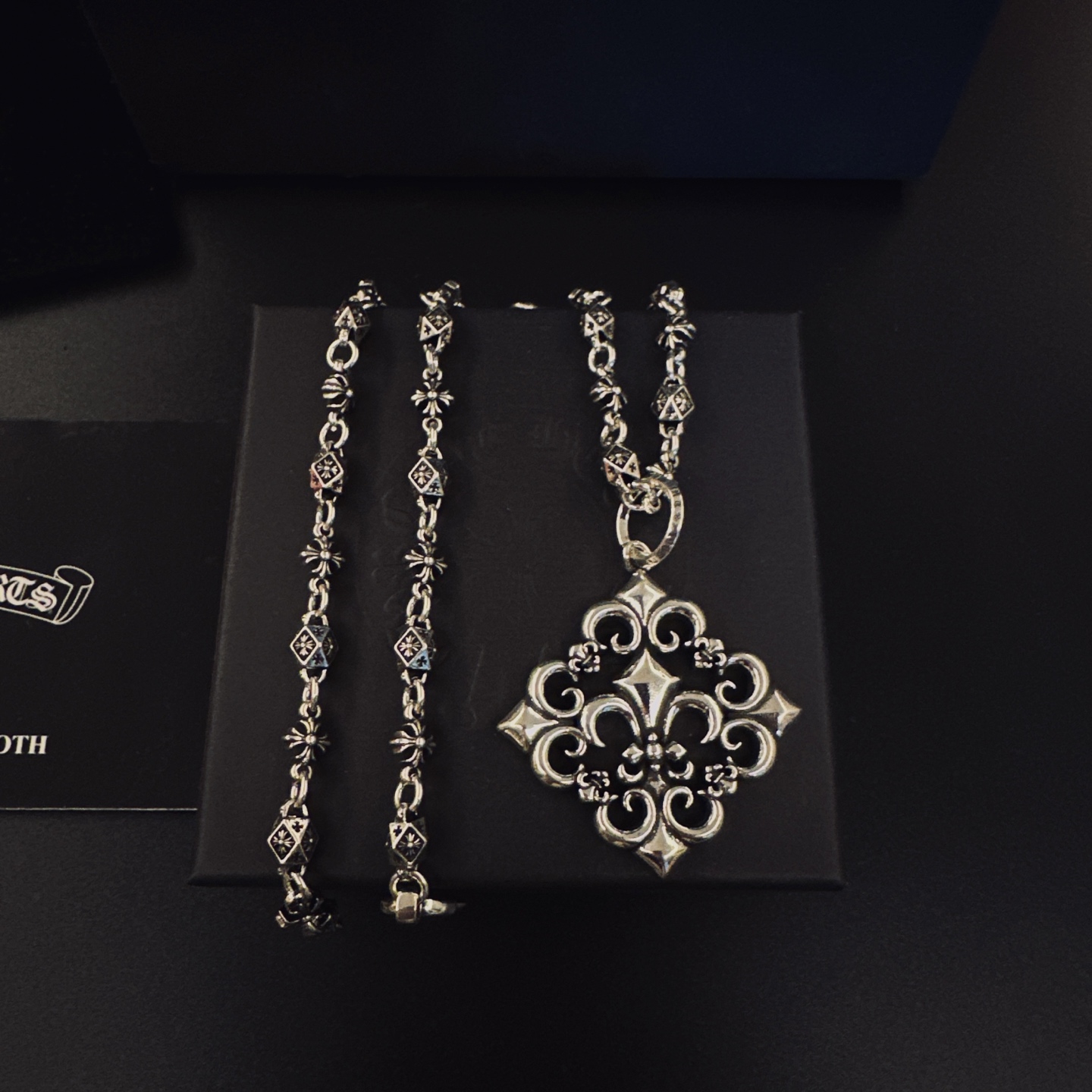 「Chrome Hearts」アクセサリー