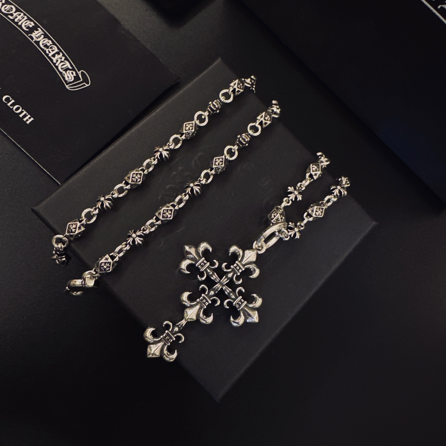 「Chrome Hearts」アクセサリー
