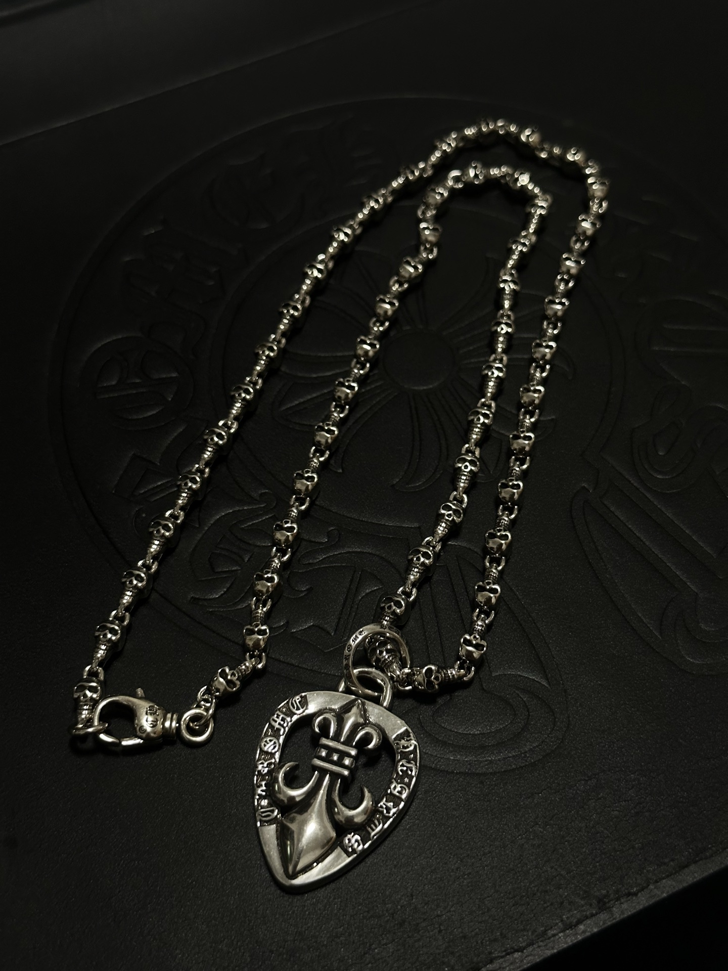 「Chrome Hearts」アクセサリー