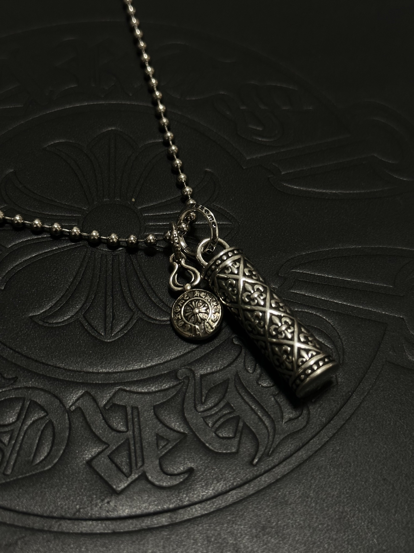 「Chrome Hearts」アクセサリー