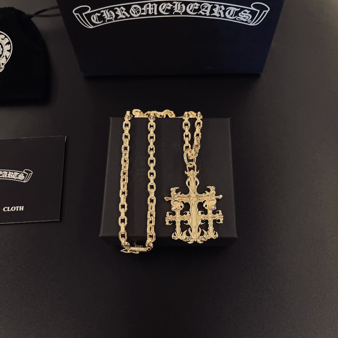 「Chrome Hearts」アクセサリー