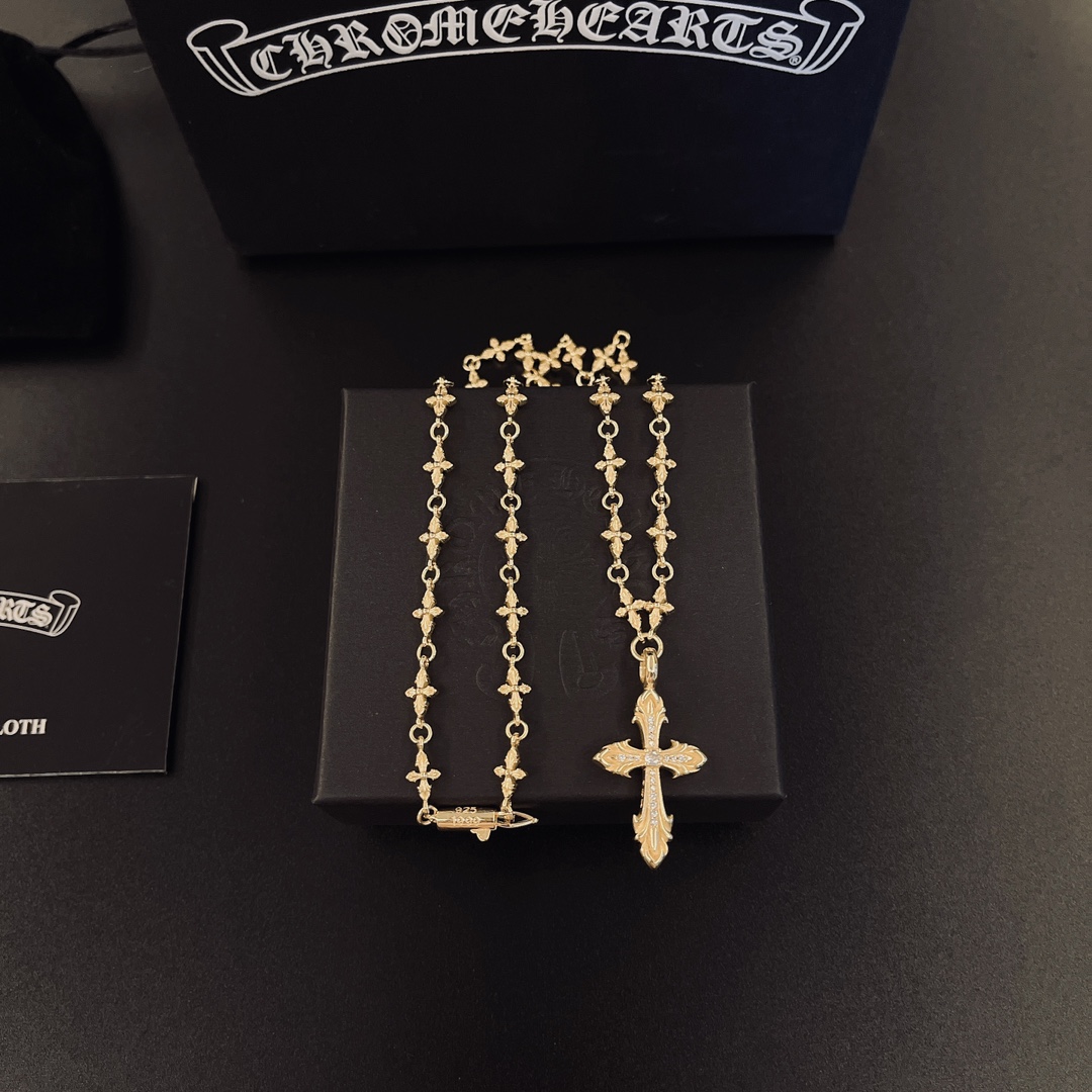 「Chrome Hearts」アクセサリー