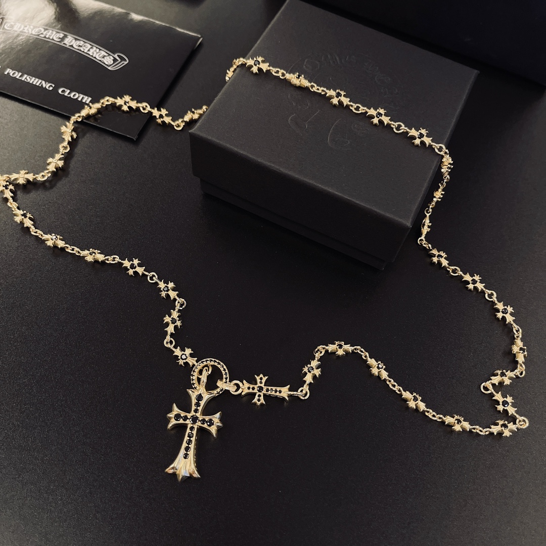 「Chrome Hearts」アクセサリー