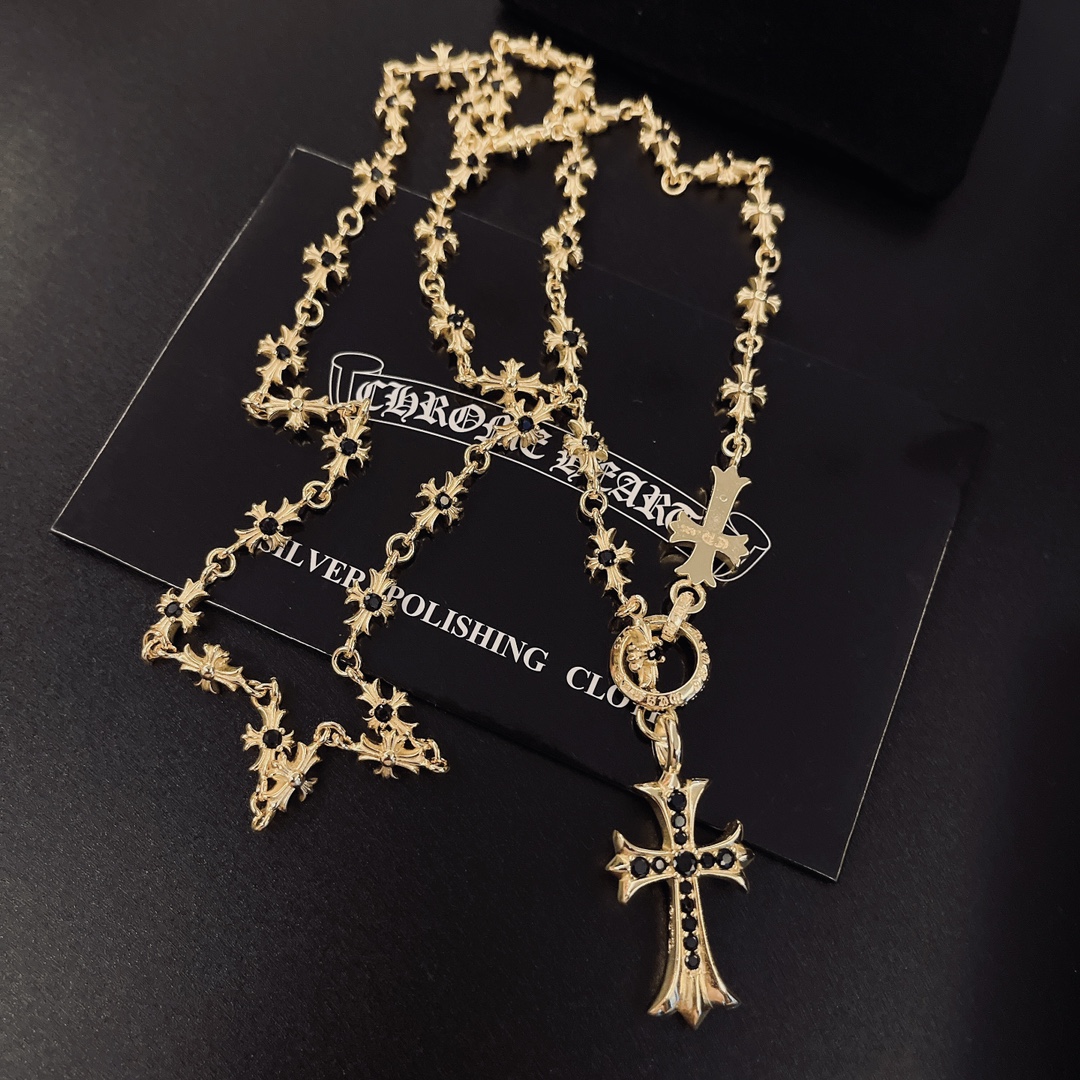 「Chrome Hearts」アクセサリー