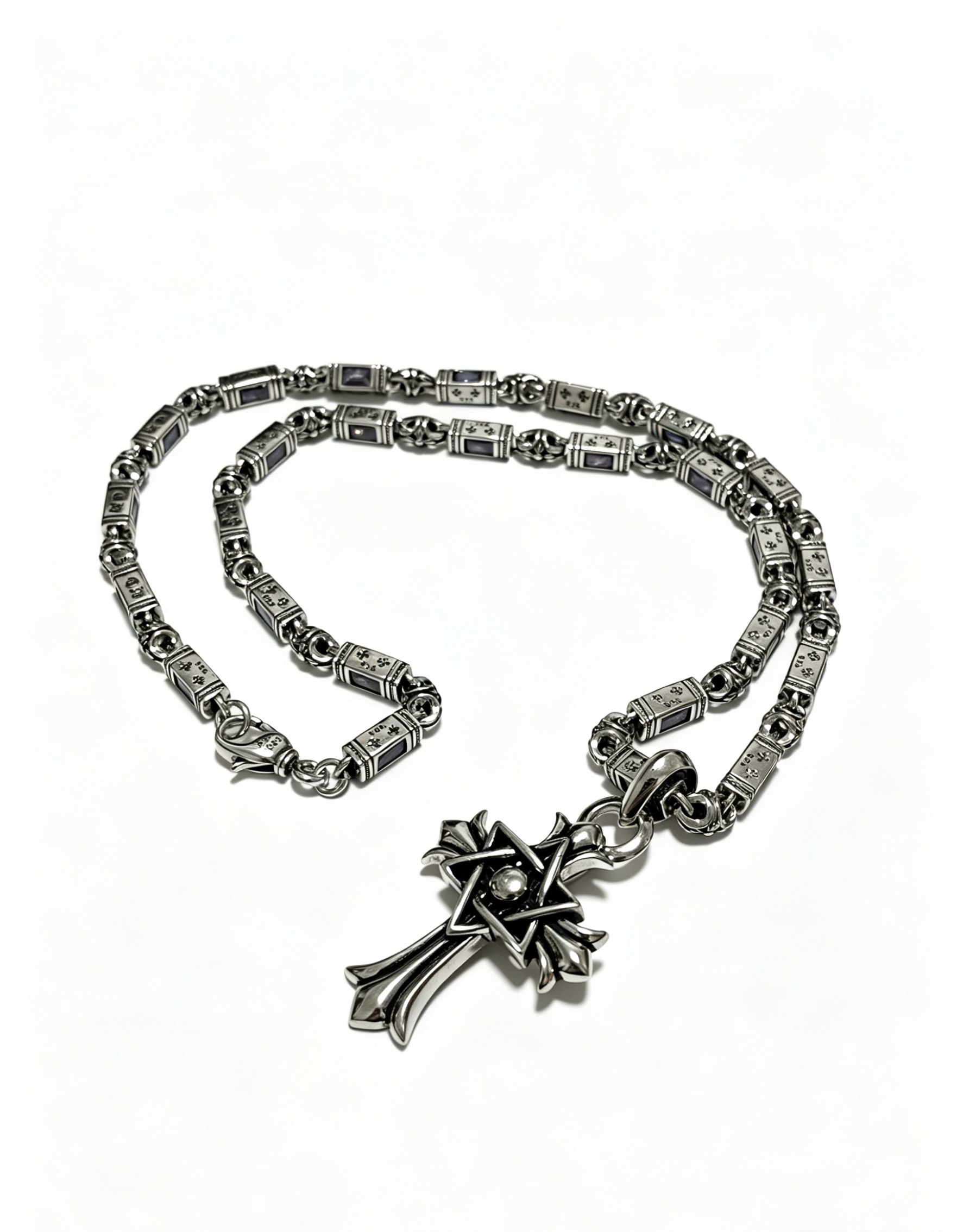 「Chrome Hearts」アクセサリー