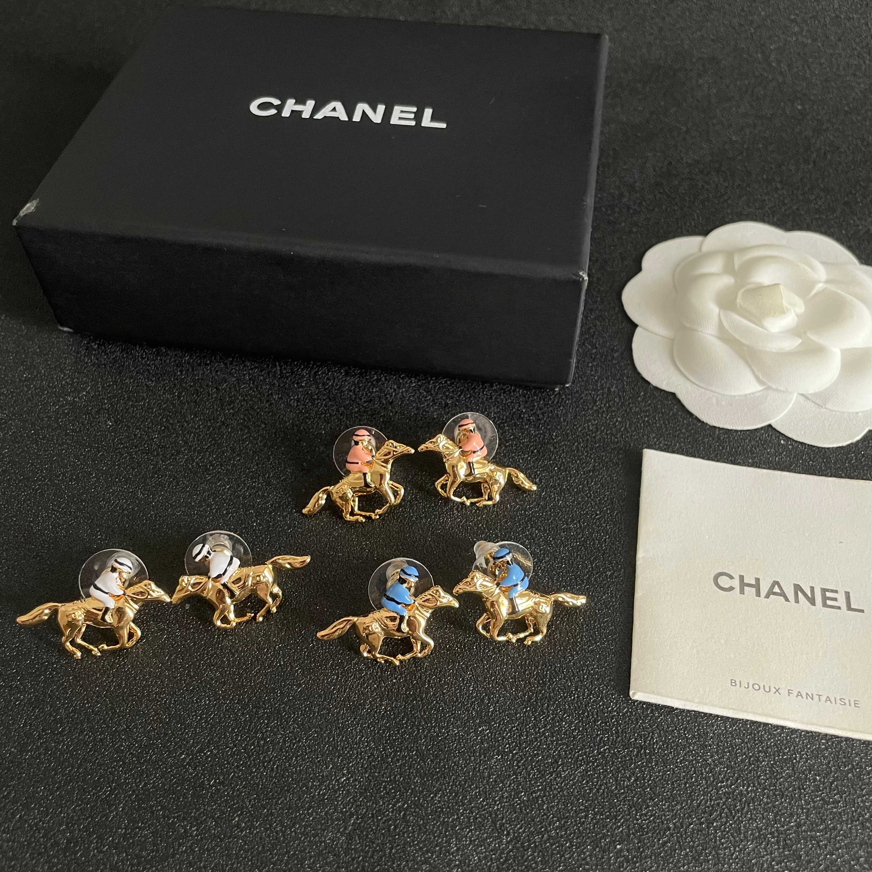シャネル「CHANEL」ピアス