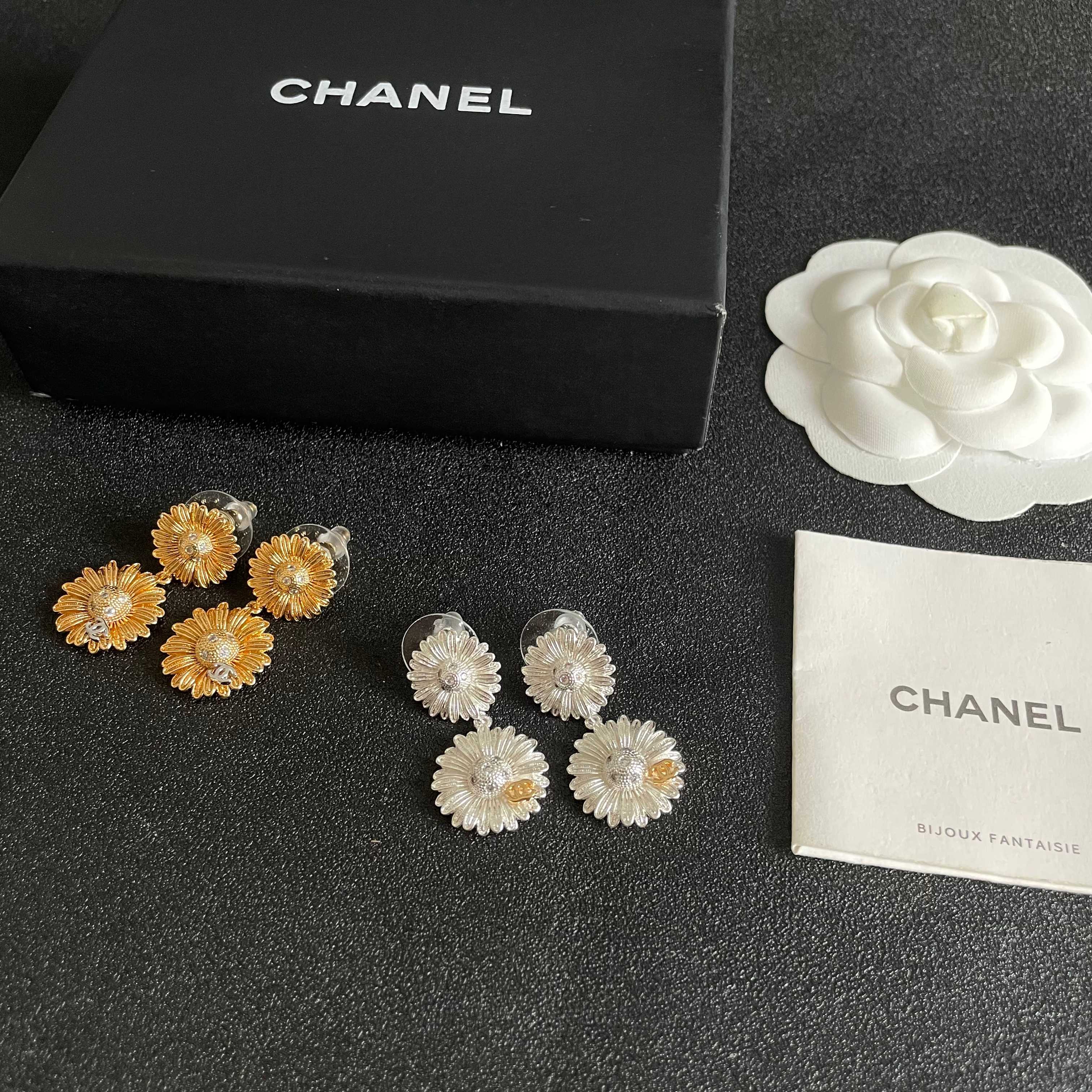 シャネル「CHANEL」ピアス