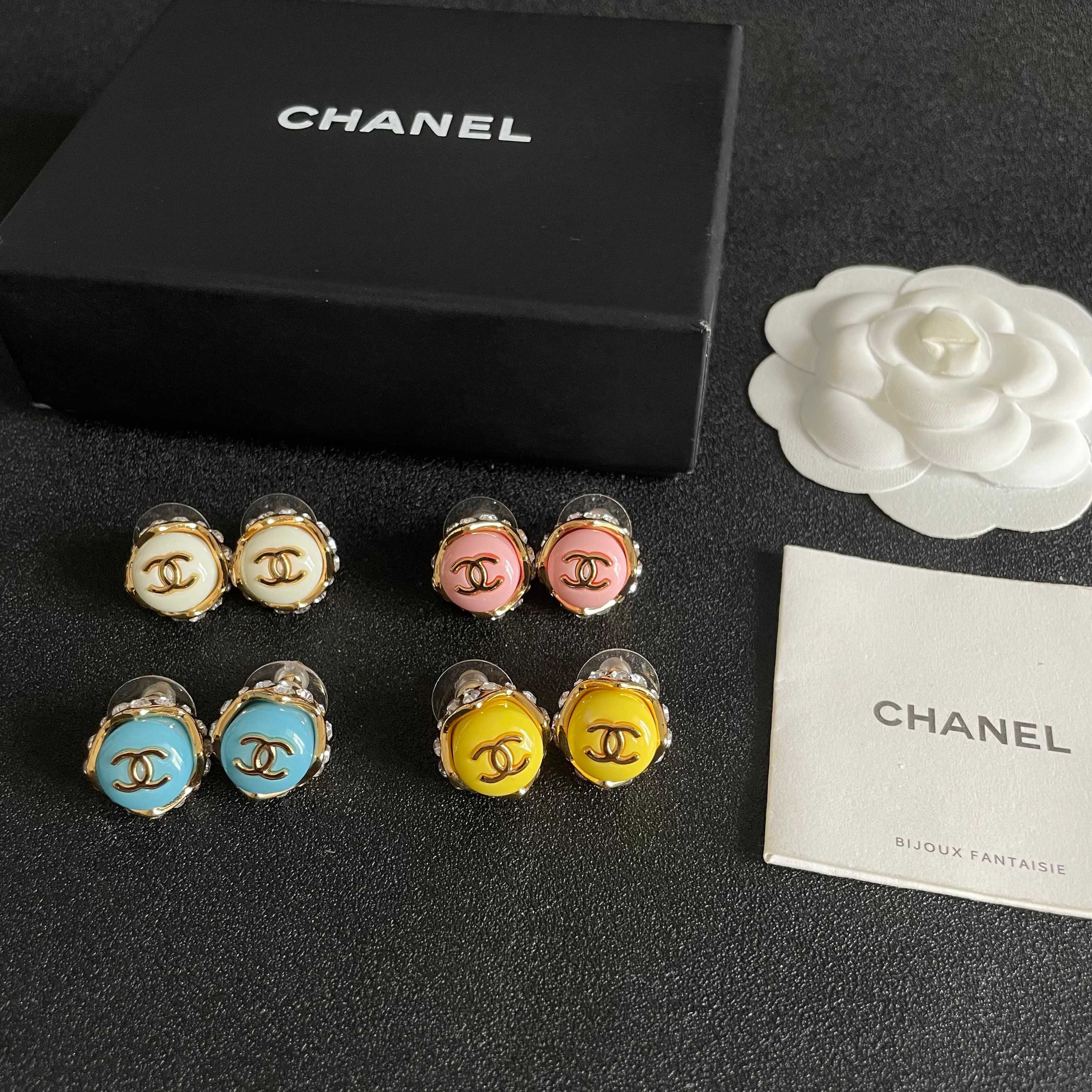シャネル「CHANEL」ピアス