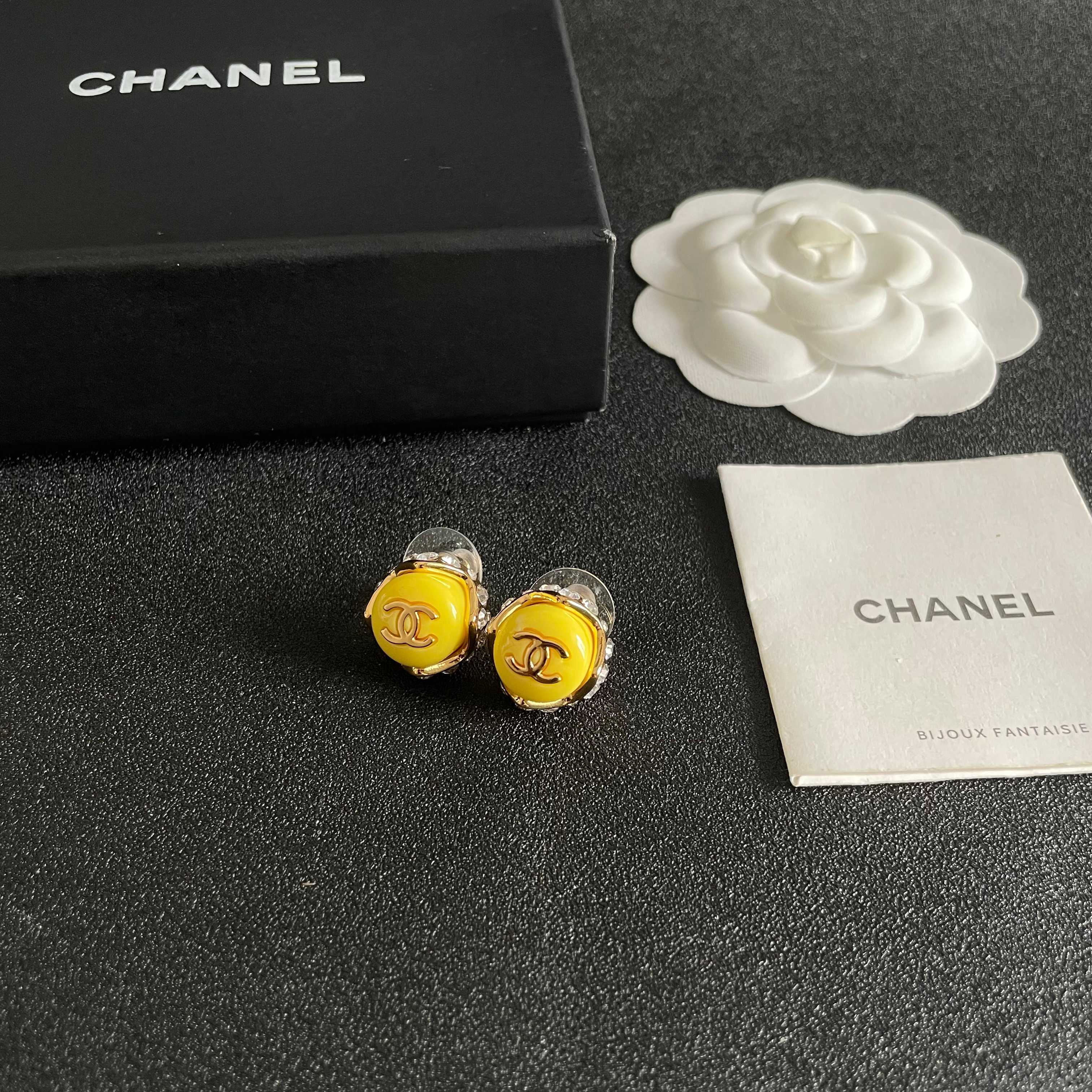 シャネル「CHANEL」ピアス