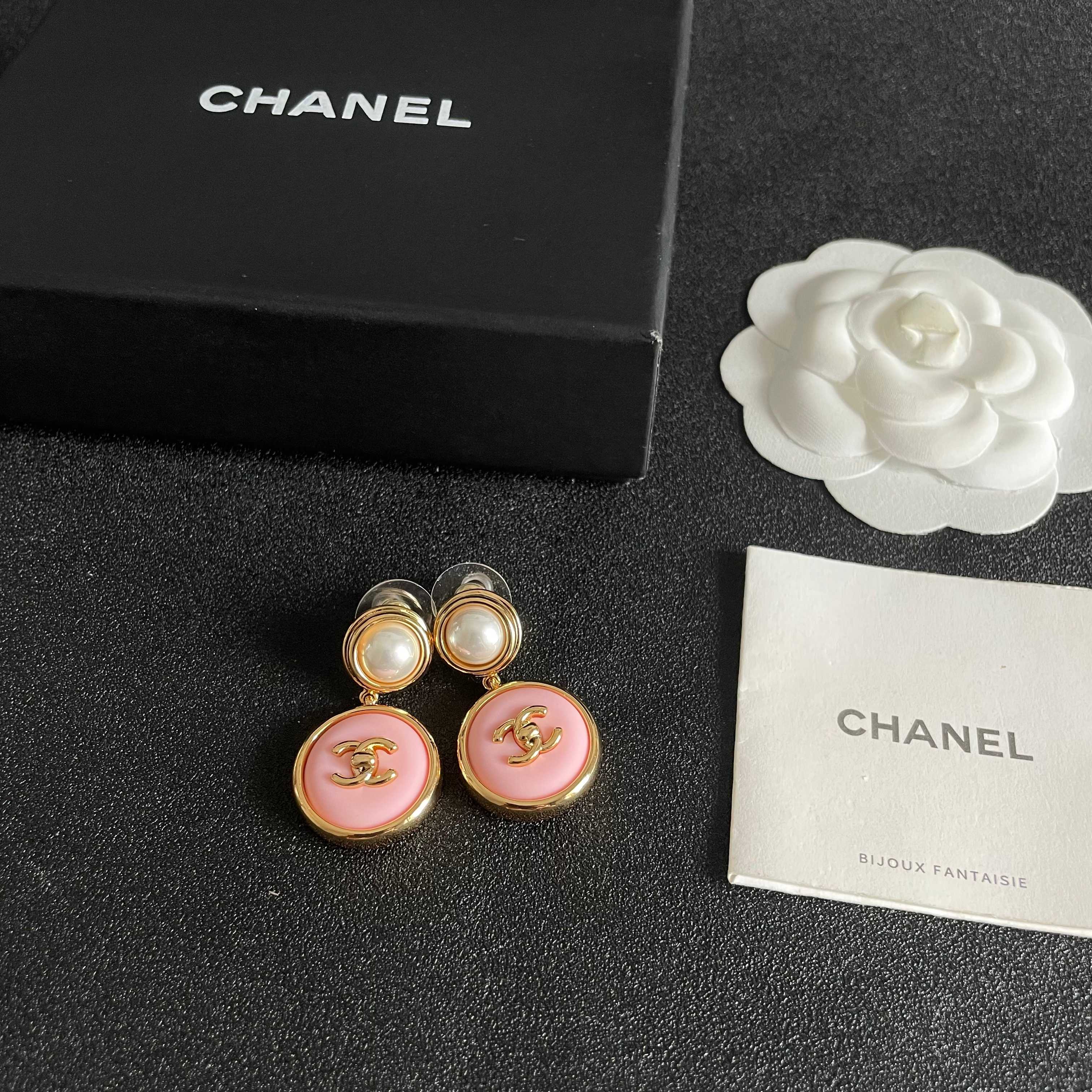 シャネル「CHANEL」ピアス