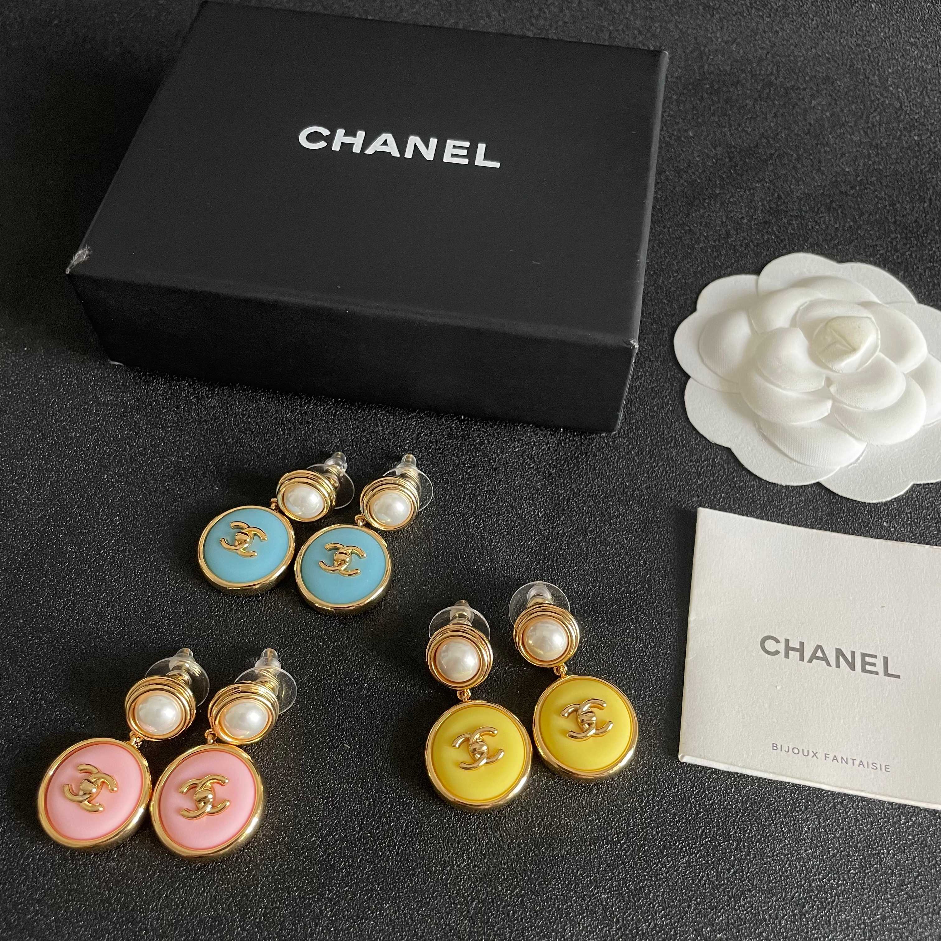 シャネル「CHANEL」ピアス