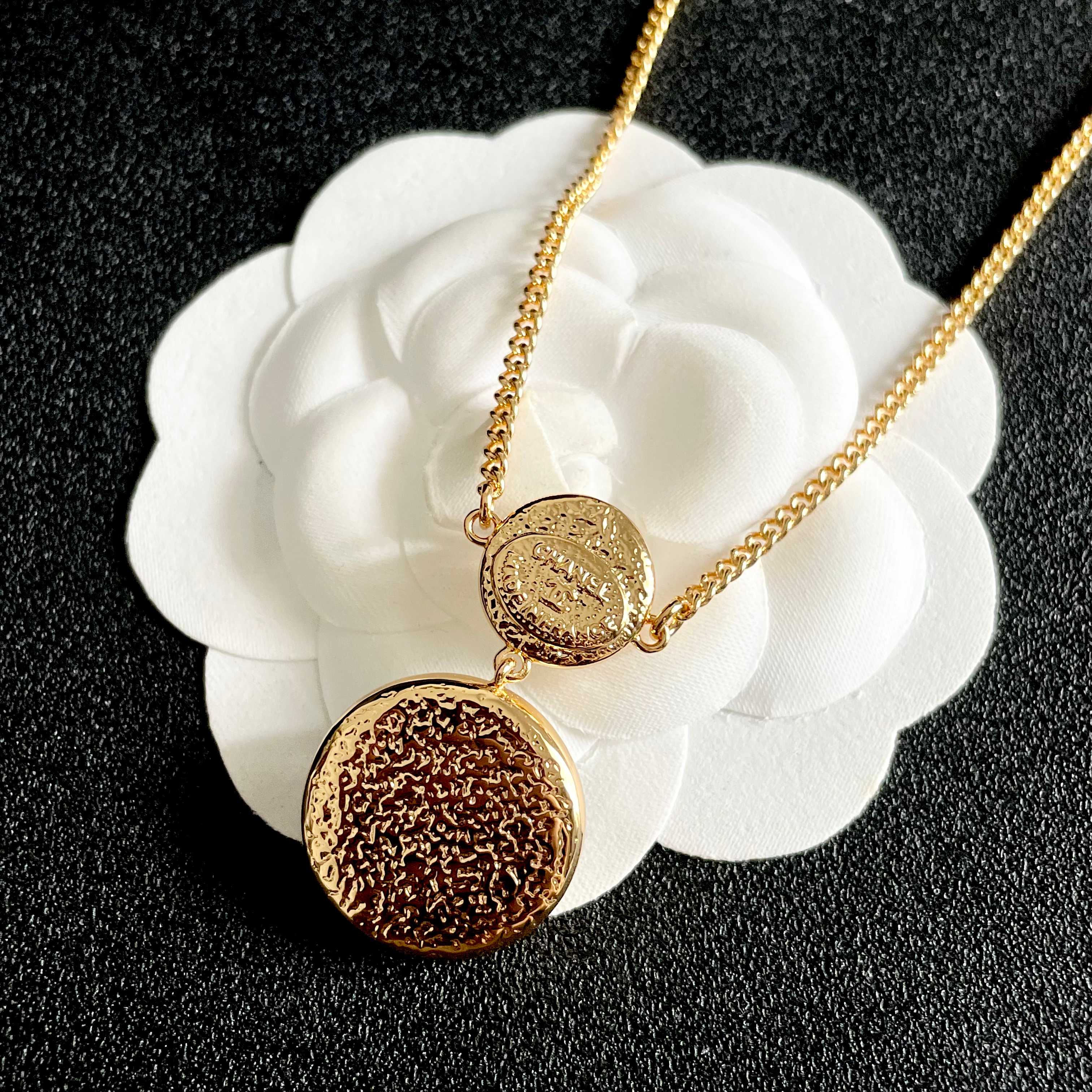シャネル「CHANEL」アクセサリー