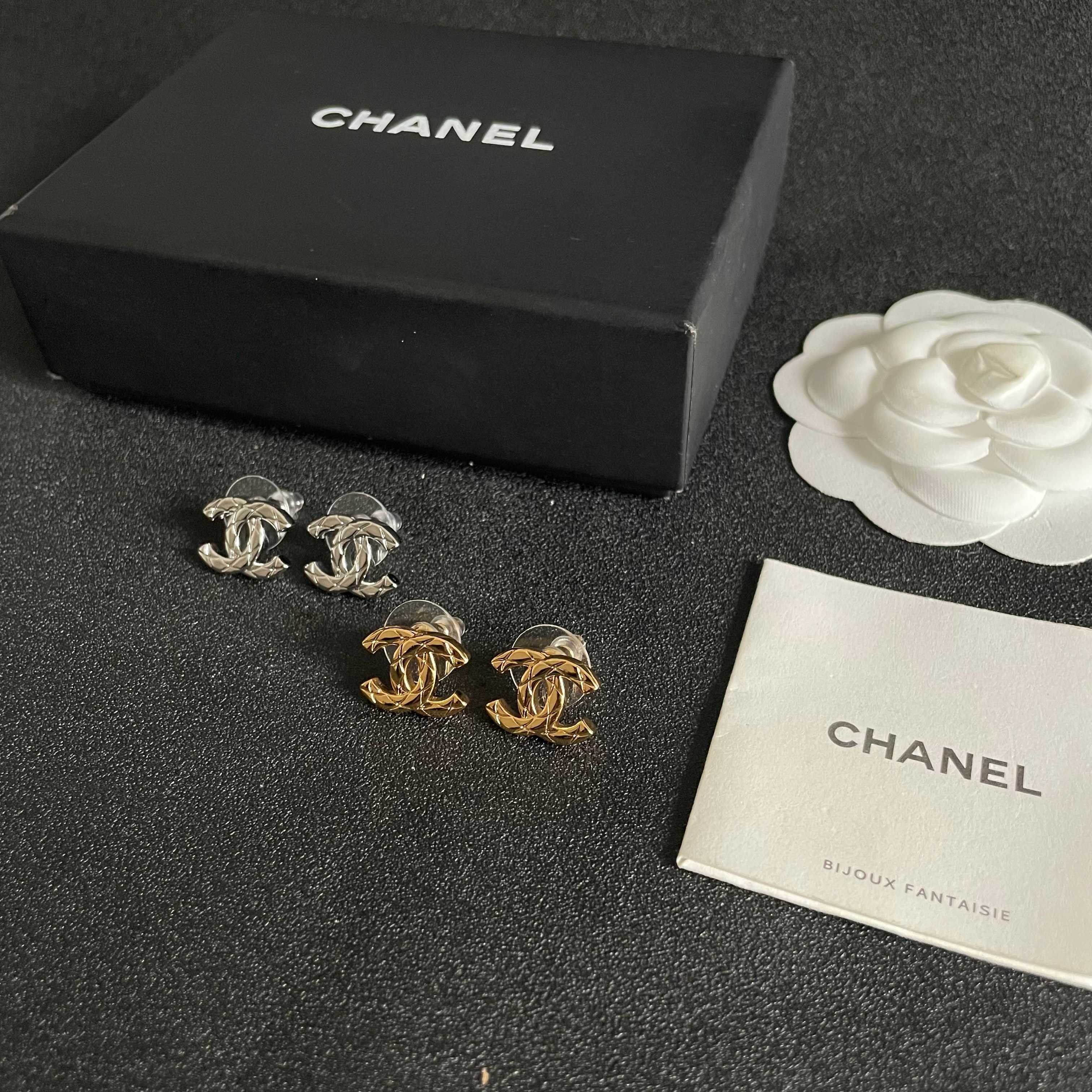 シャネル「CHANEL」ピアス
