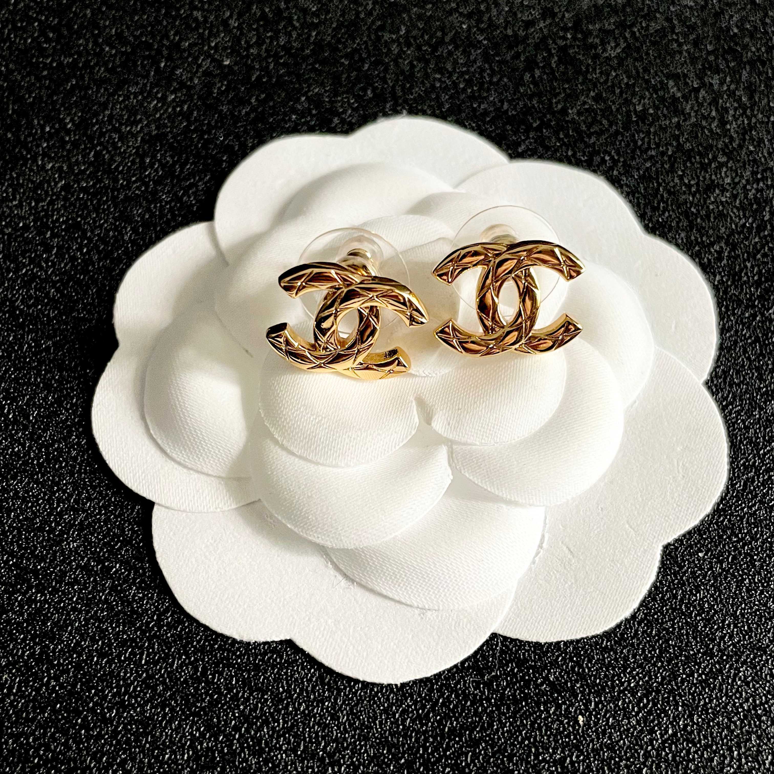 シャネル「CHANEL」ピアス