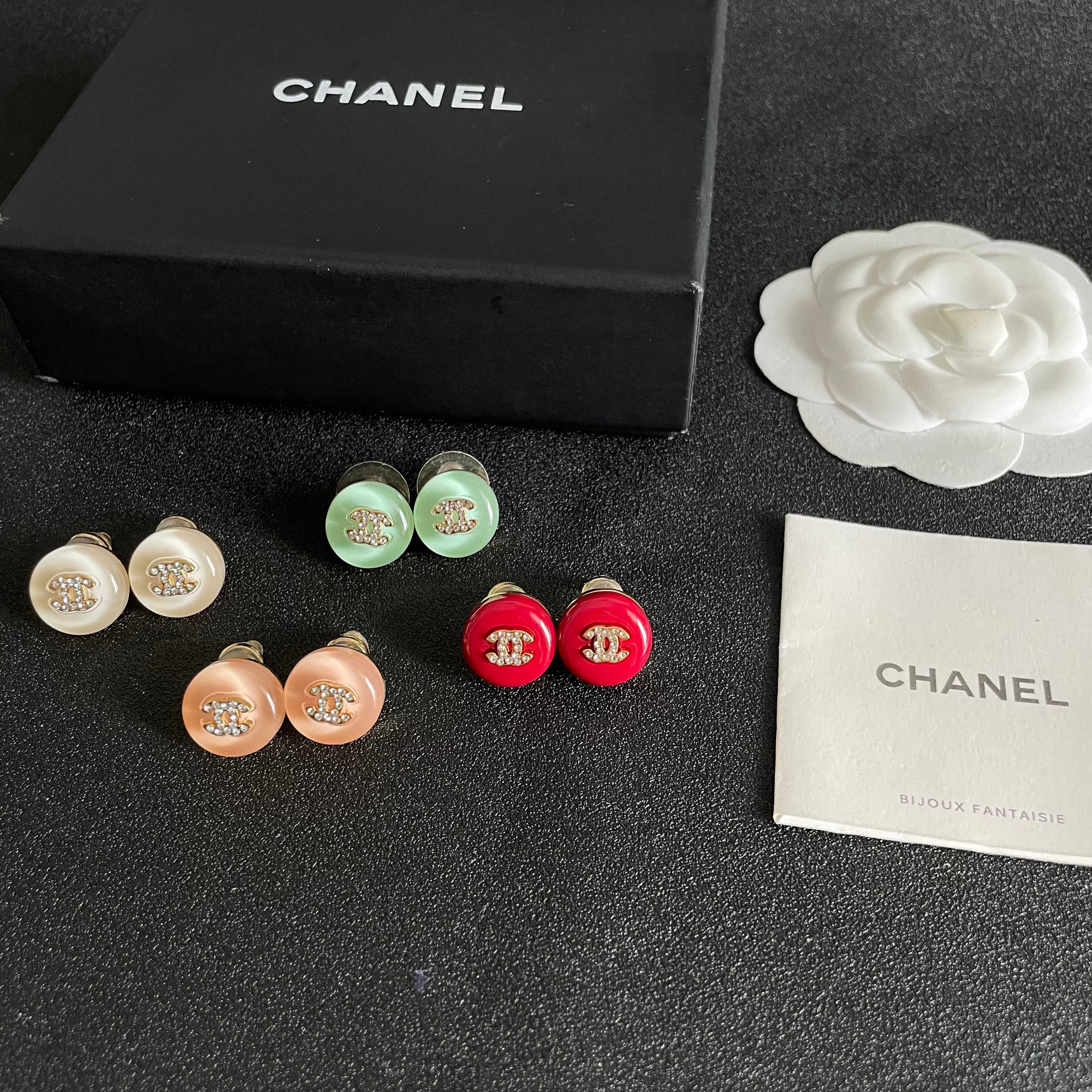 シャネル「CHANEL」ピアス