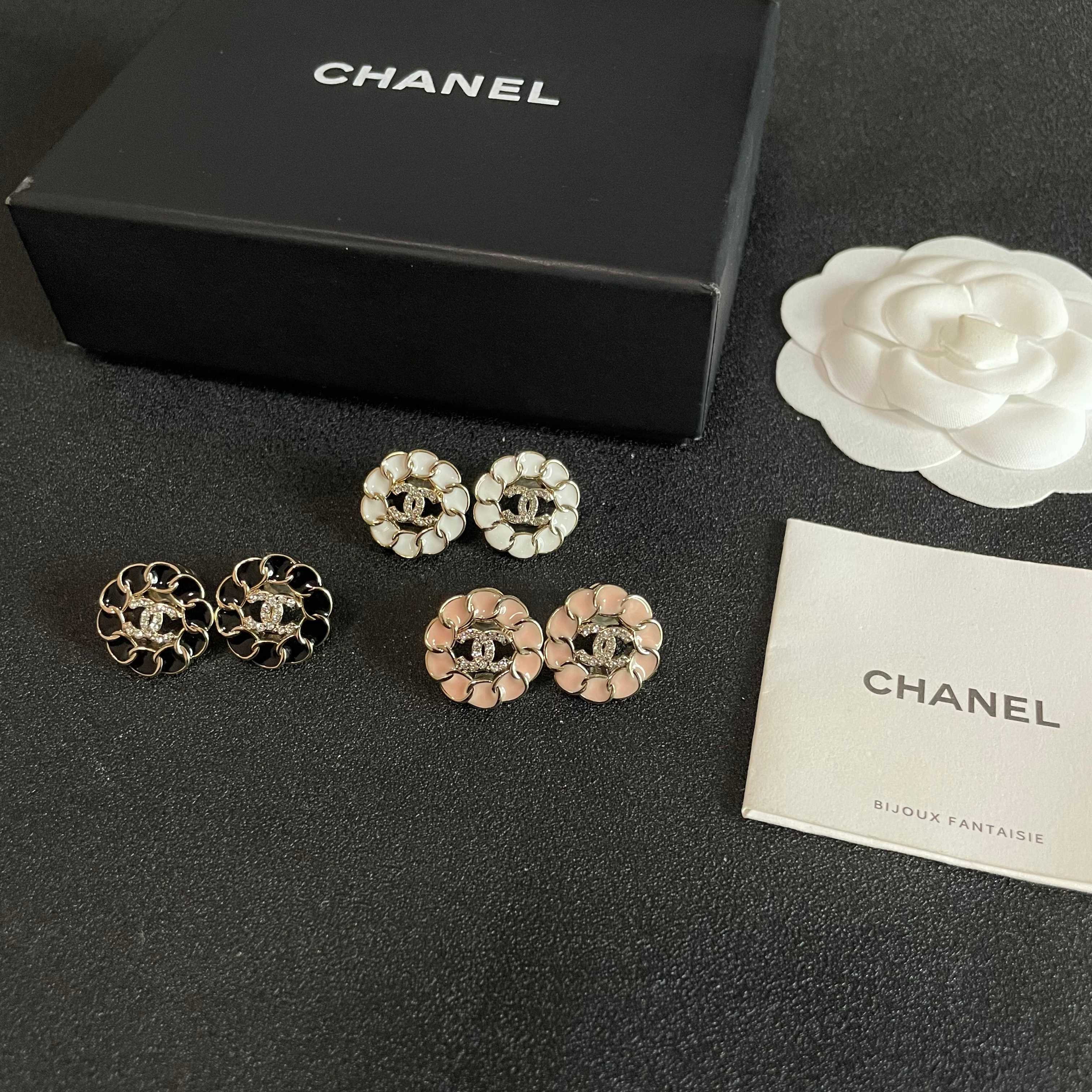 シャネル「CHANEL」ピアス