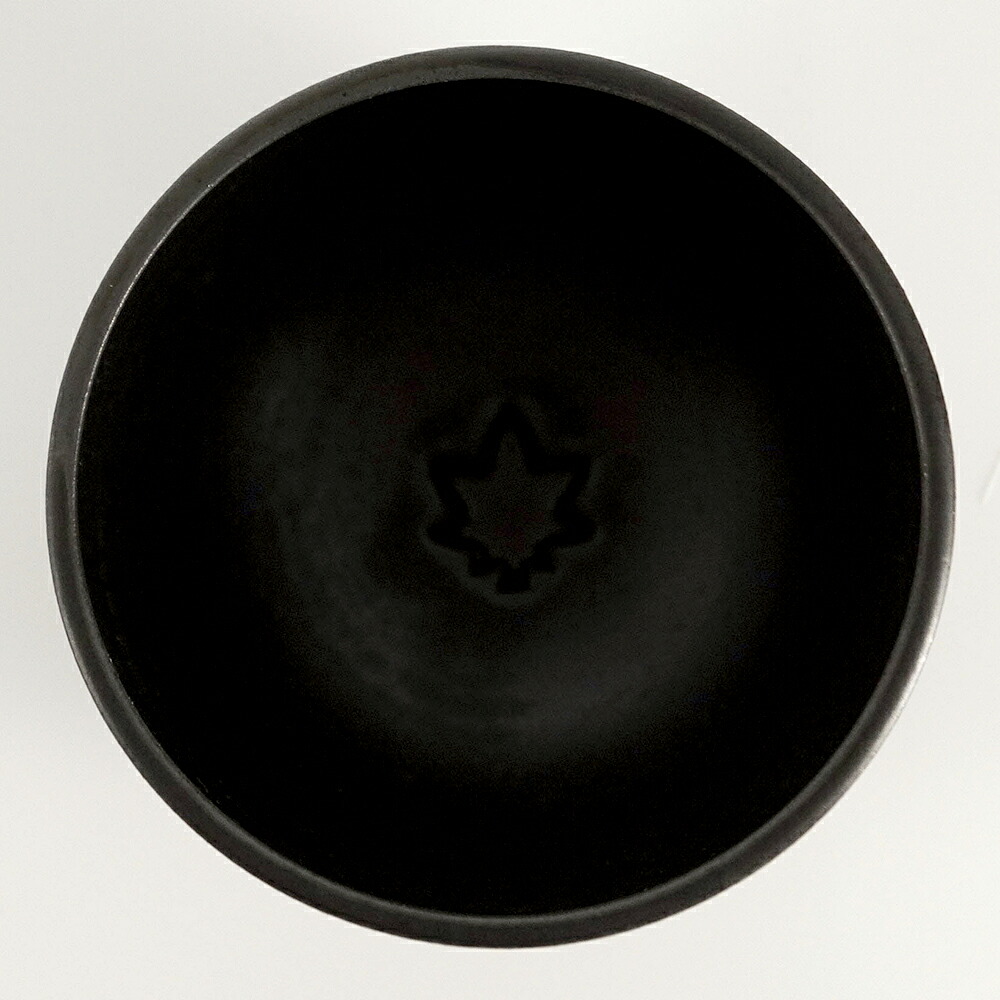抹茶碗 fuuu | 茶かざり抹茶椀 富士山/紅葉 | 抹茶茶碗 茶道具 有田焼 陶器 日本製 伝統工芸 金彩 白色 黒色 四季 秋 縁起物 和食器