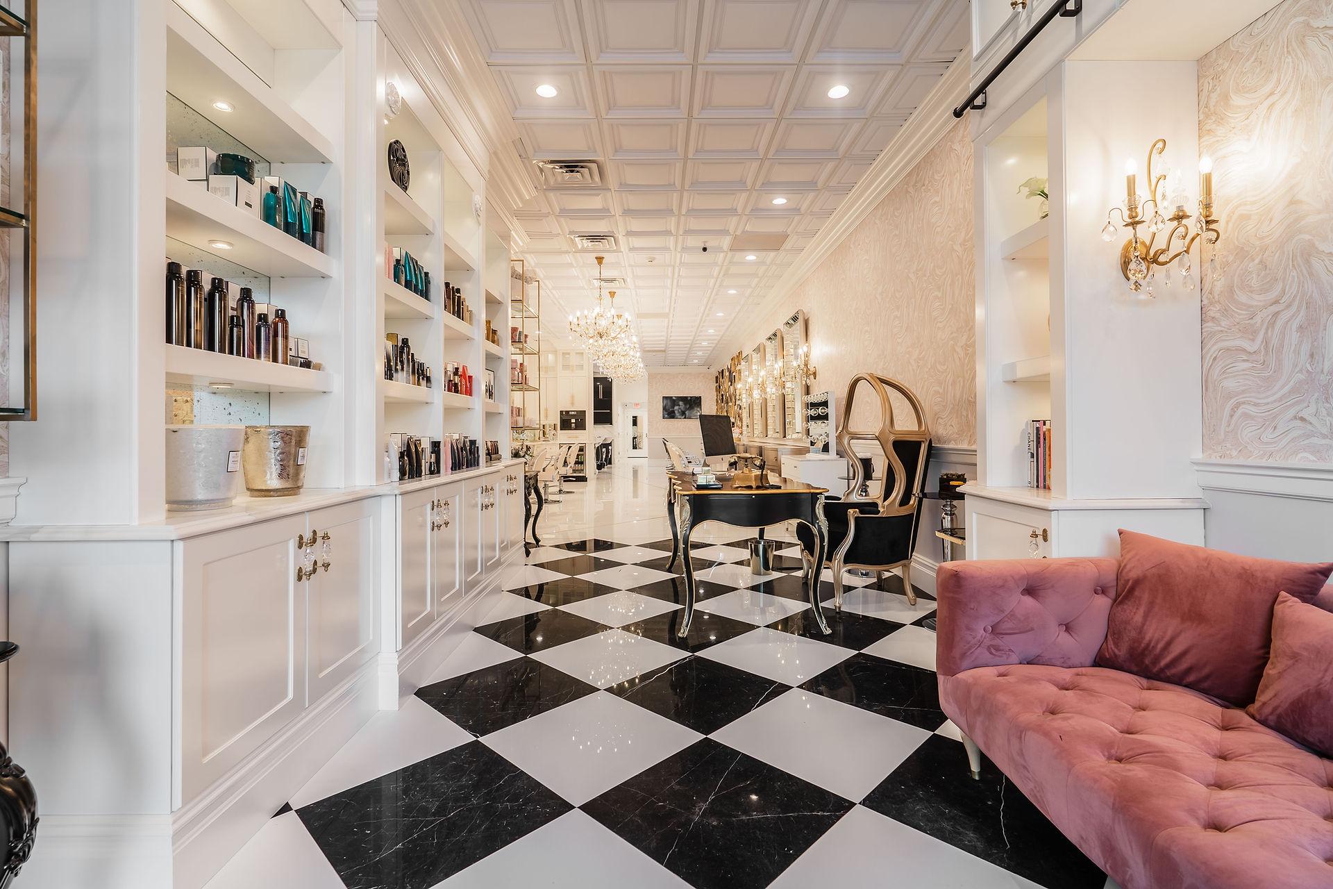 Hollywood Regency interior design example