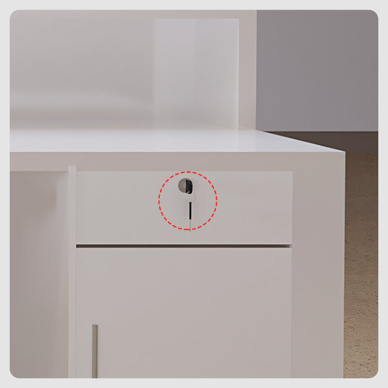 Lockable Drawer