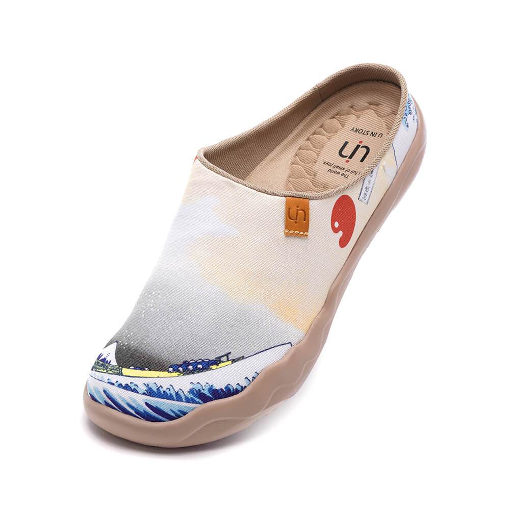 UIN Spain Original Design | Great Wave off Kanagawa Slipper  Malaga