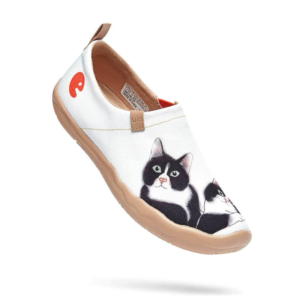 UIN Spain Original Design | Milky Kitty  Toledo I