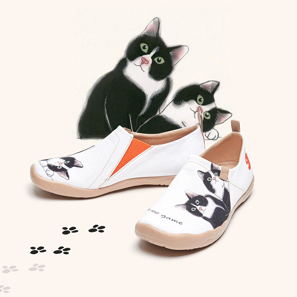 UIN Spain Original Design | Milky Kitty  Toledo I