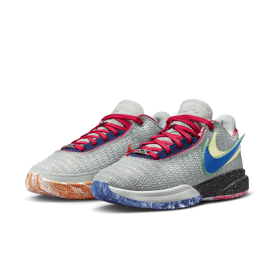 LeBron 20