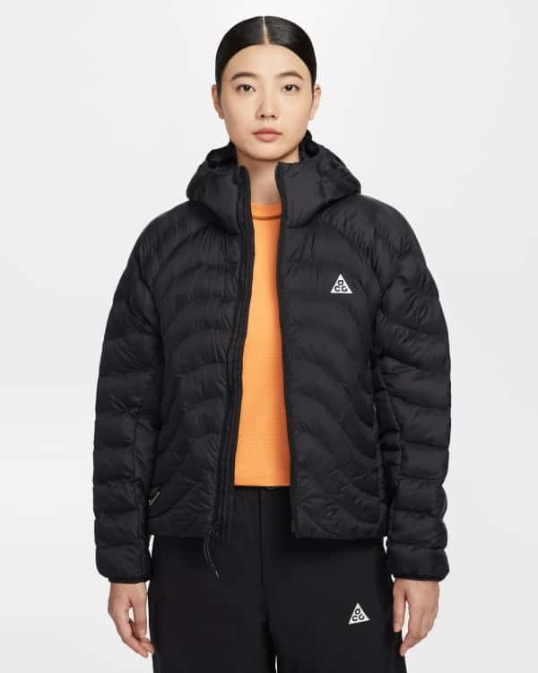 ナイキ ACG "Lava Flow"