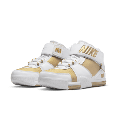 Nike Zoom LeBron 2