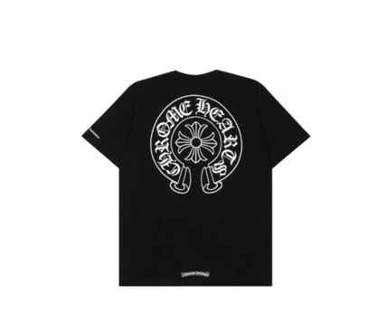 クロムハーツ Tシャツ黒&白｜存在感を纏う人気Tシャツ