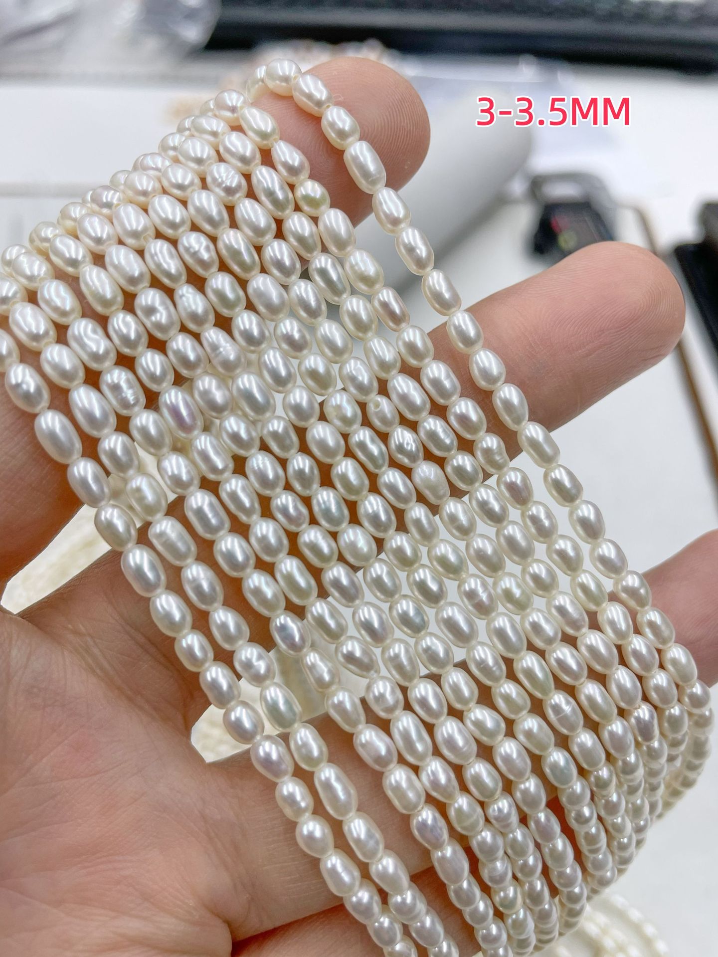 4A Grade Natural Freshwater Rice Pearl Beads, 3-6mm White Oval Loose Pearls Strand for DIY Jewelry Making, 39cm