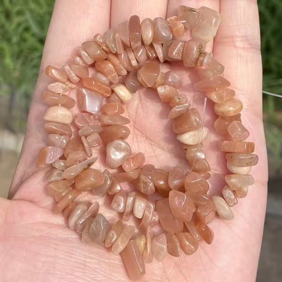 Wholesale Natural Crystal Chips Beads, Irregular Tumbled Gemstone Beads, Amethyst Garnet Loose Beads for DIY Bracelet Necklace Jewelry Making, 5-8mm