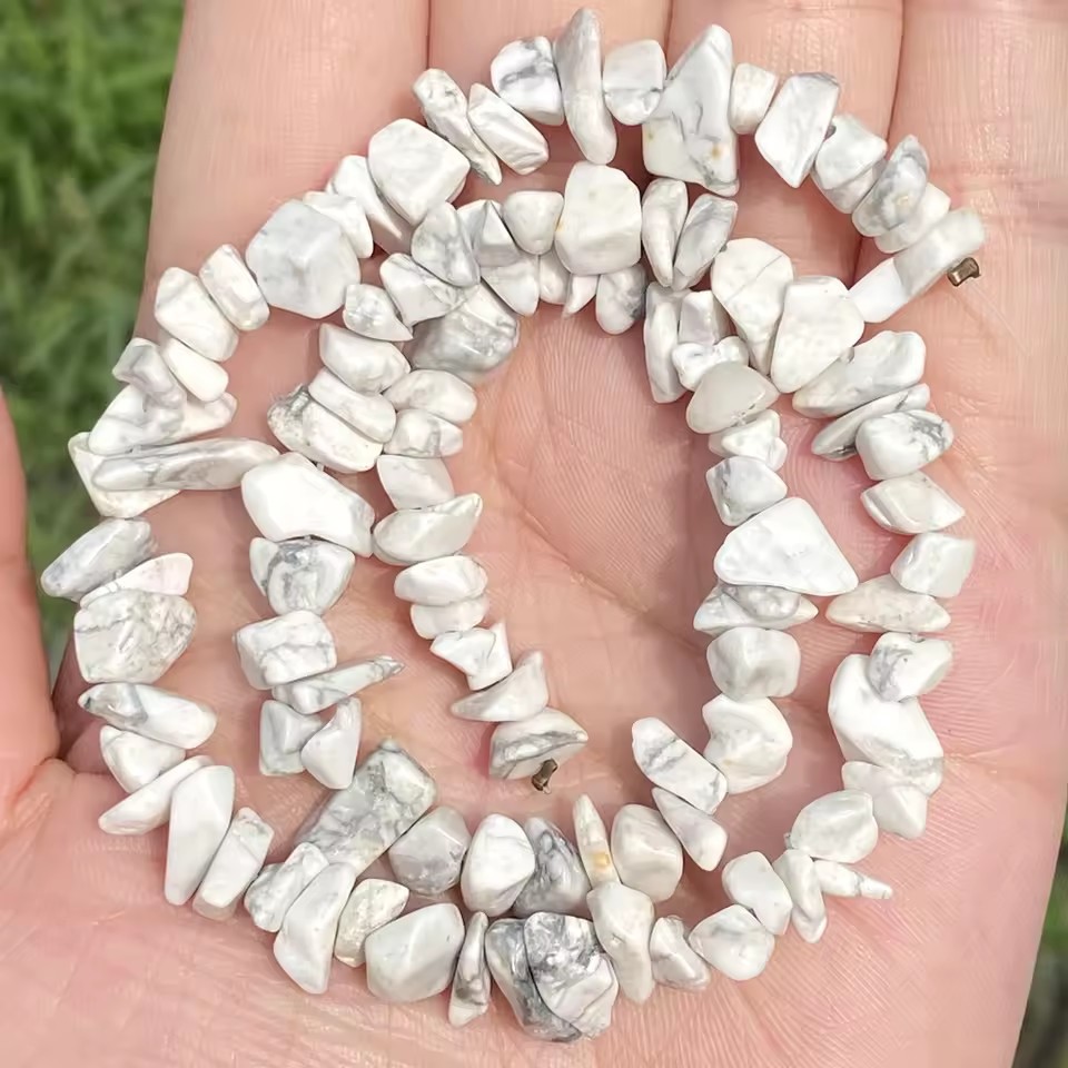 Wholesale Natural Crystal Chips Beads, Irregular Tumbled Gemstone Beads, Amethyst Garnet Loose Beads for DIY Bracelet Necklace Jewelry Making, 5-8mm