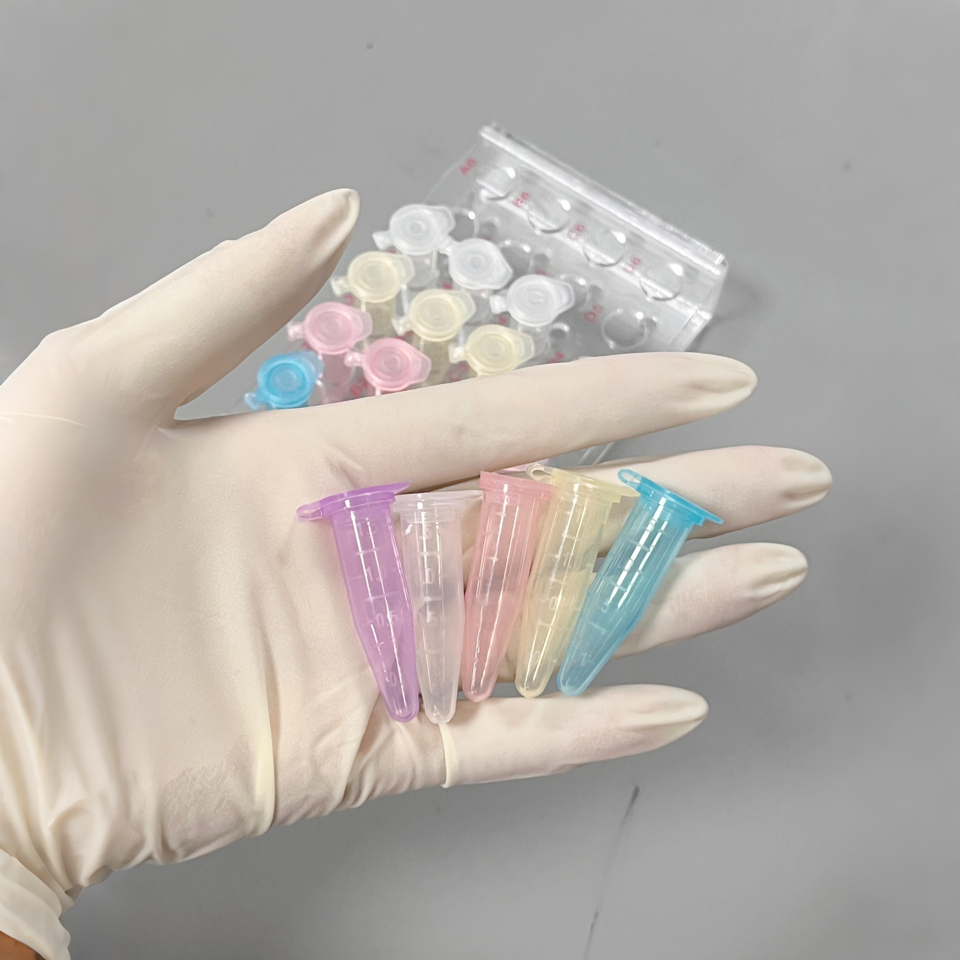 1.5mL Colorful Microcentrifuge Tubes, 5 Colors | Graduated Conical Bottom Tubes with Attached Caps, 500 Tubes/Pack, 5 Packs/Set