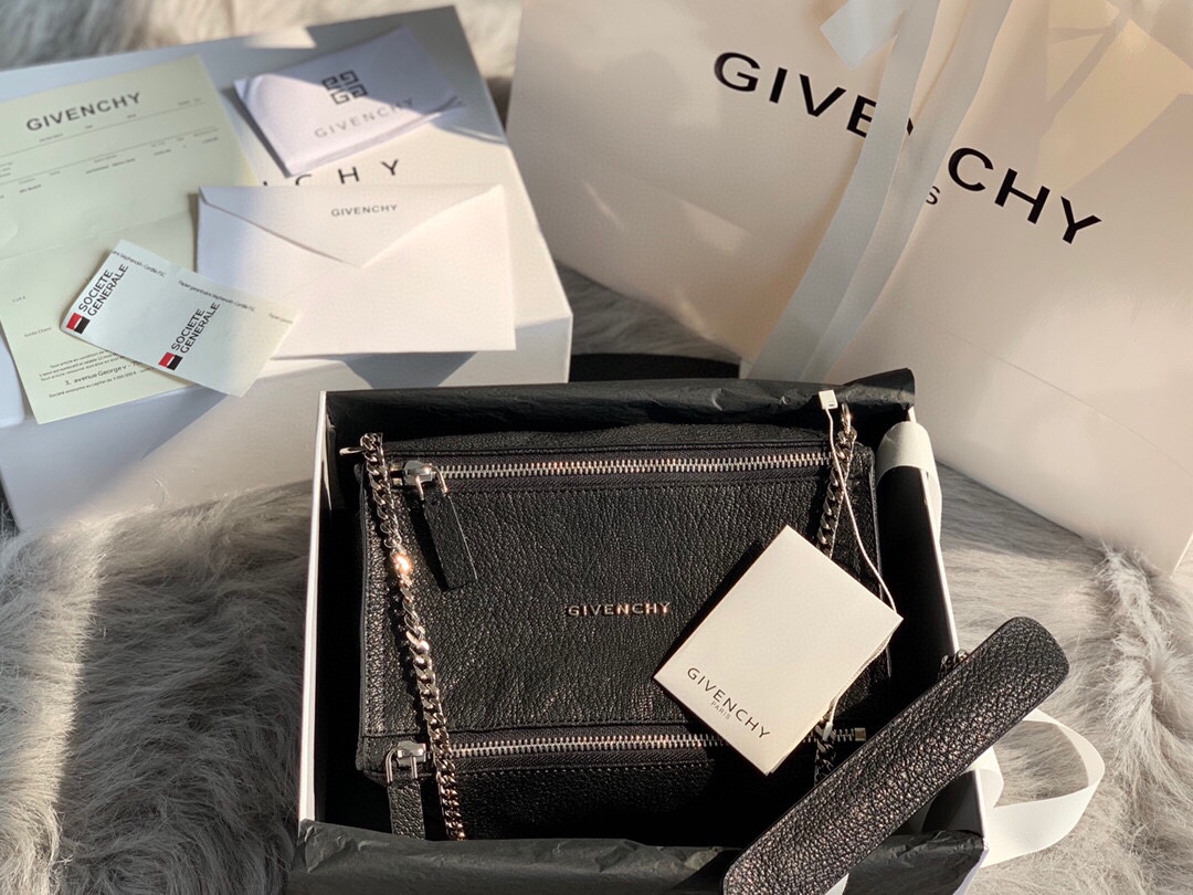 ジバンシィ「Givenchy」バッグ レディース おしゃれ ショルダーバッグ