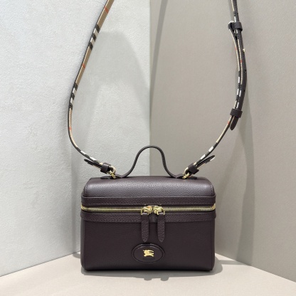 バーバリー「Burberry」バッグ レディース おしゃれ ショルダーバッグ