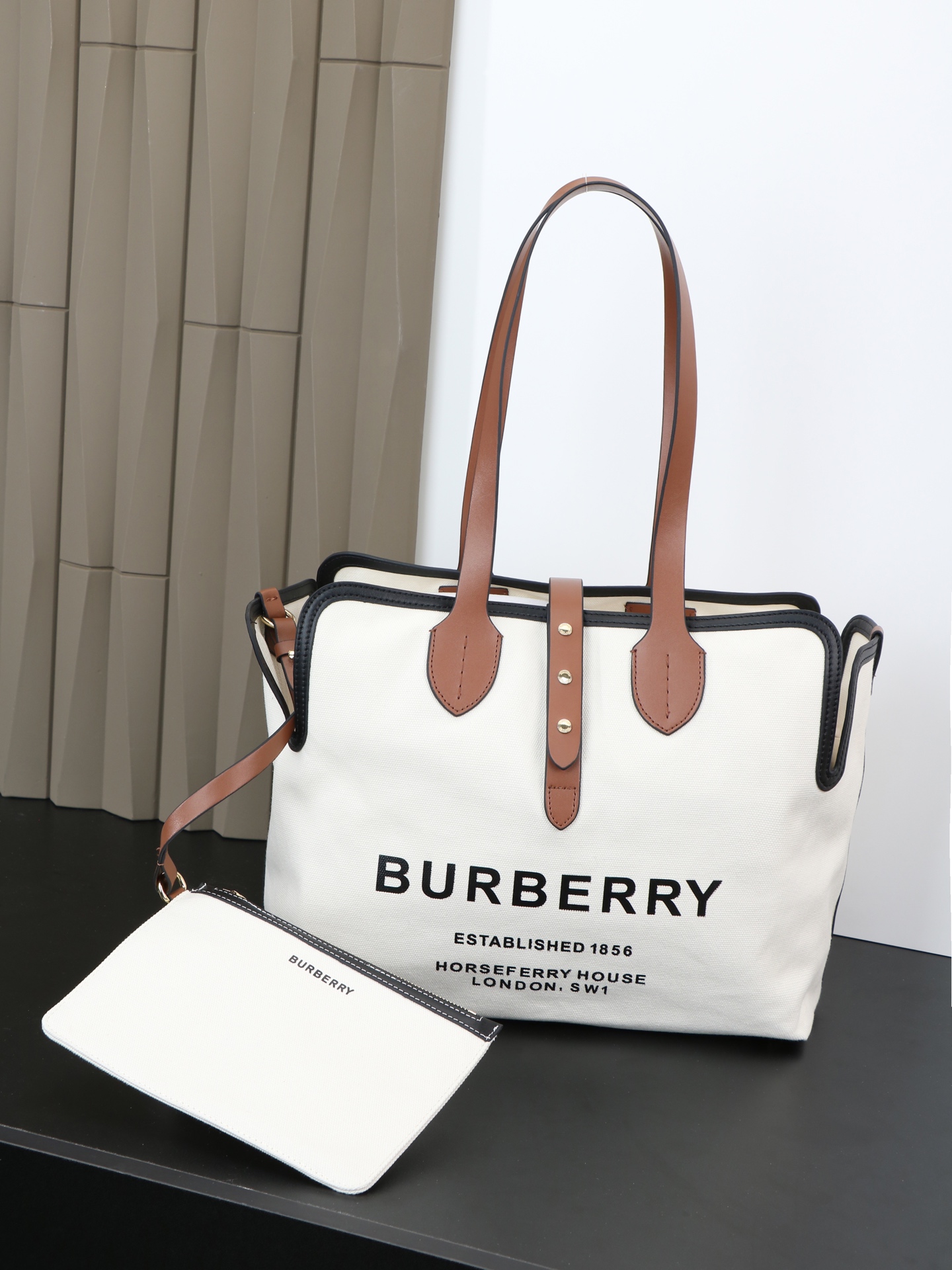 バーバリー「Burberry」バッグ レディース おしゃれ ショルダーバッグ