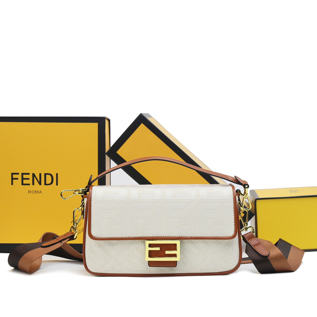 フェンディ「Fendi」ショルダーバッグ