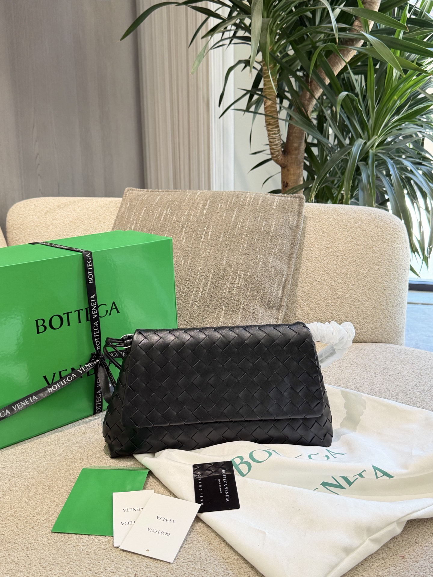 ボッテガ ヴェネタ「Bottega Veneta」バッグ レディース おしゃれ ショルダーバッグ