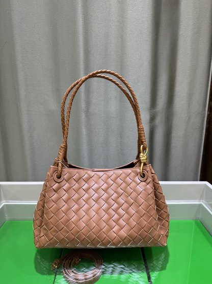 ボッテガ ヴェネタ「Bottega Veneta」バッグ レディース おしゃれ ショルダーバッグ