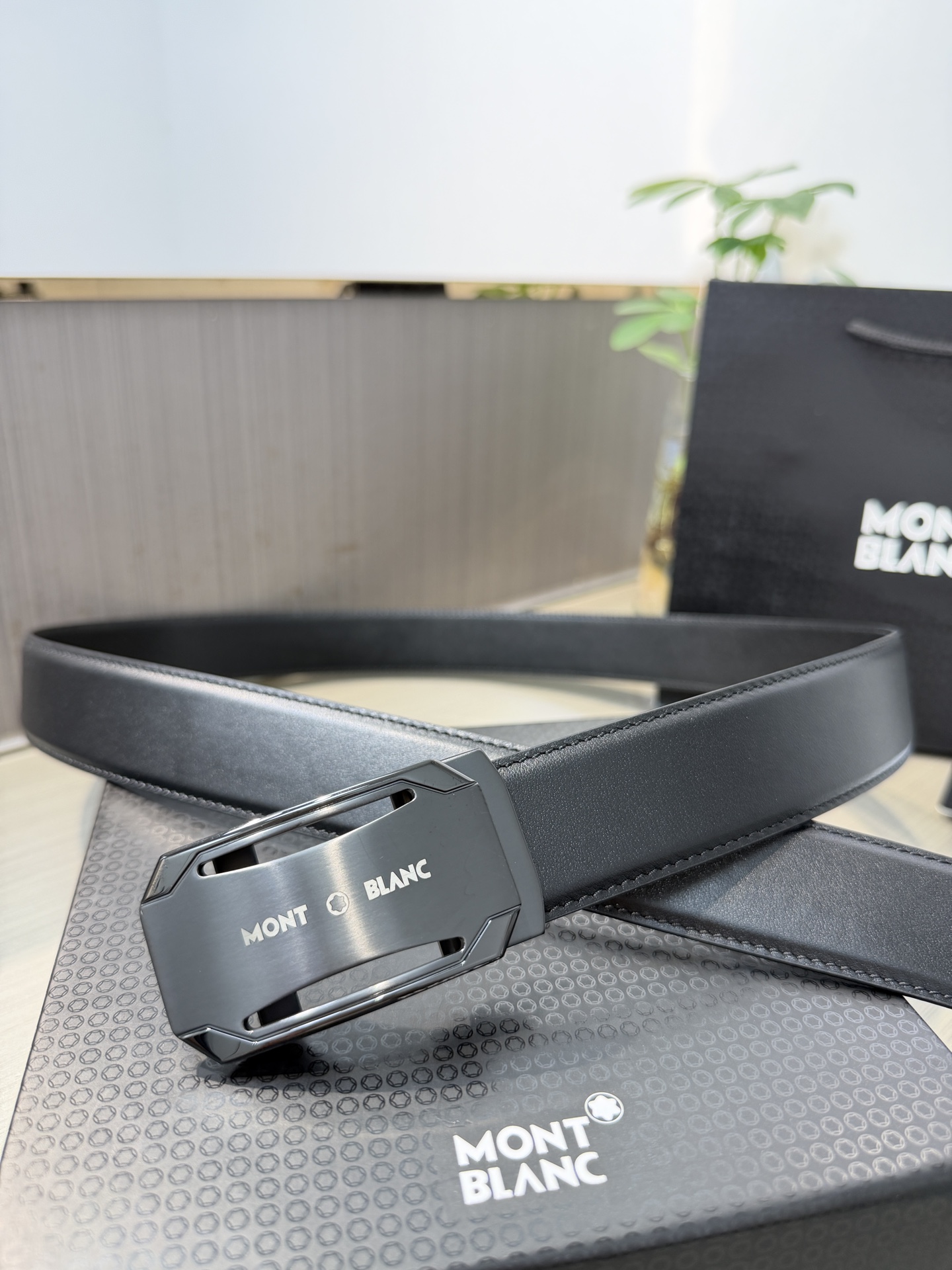モンブラン「Montblanc」ベルト 自動ベルト