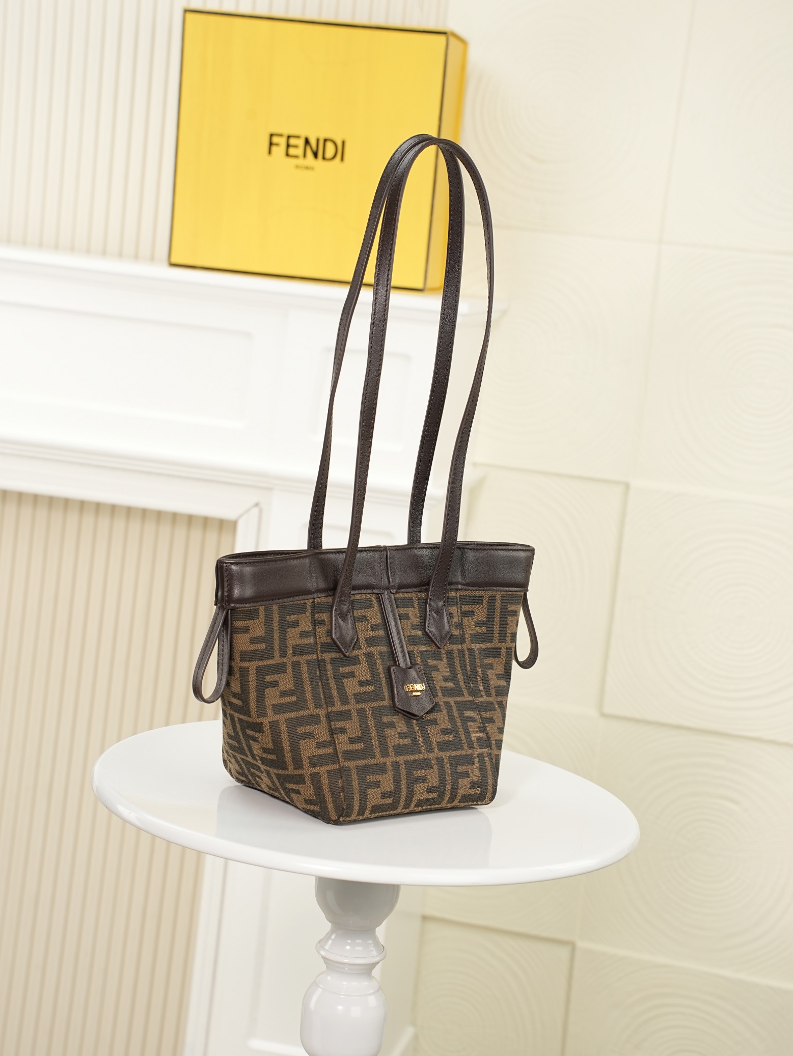フェンディ「Fendi」レディースバッグ