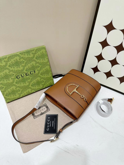 グッチ「Gucci」バッグ レディース おしゃれ ショルダーバッグ