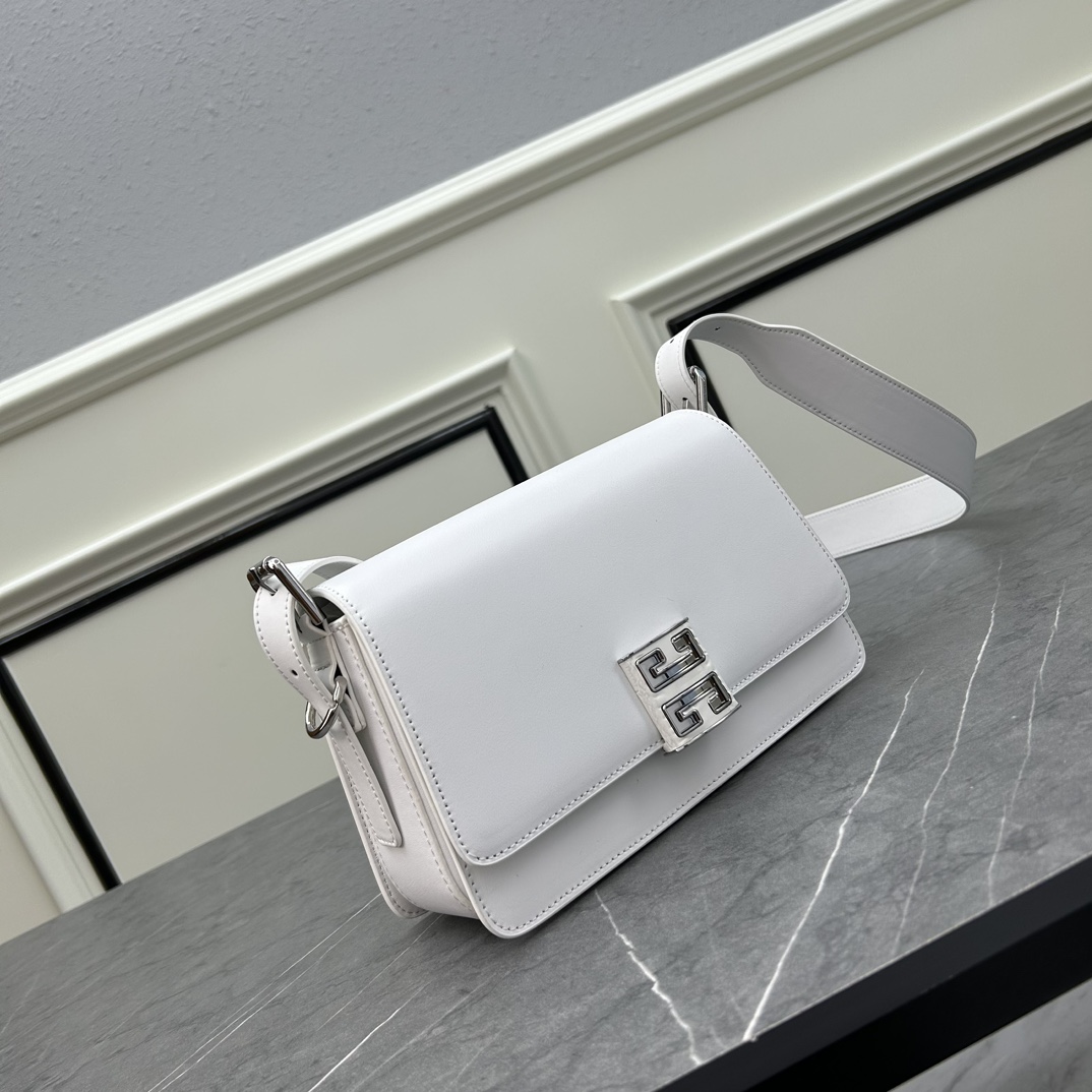 ジバンシィ「Givenchy」バッグ レディース おしゃれ ショルダーバッグ