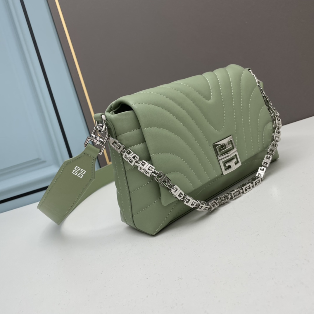 ジバンシィ「Givenchy」バッグ レディース おしゃれ ショルダーバッグ