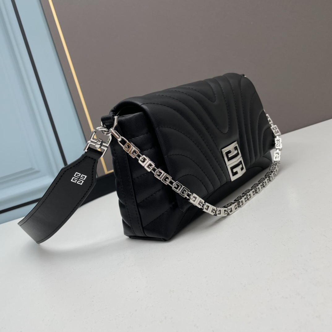 ジバンシィ「Givenchy」バッグ レディース おしゃれ ショルダーバッグ